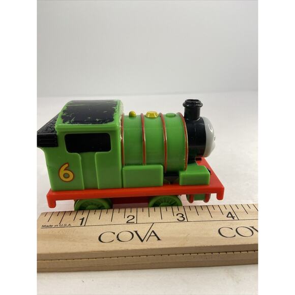 Thomas and Friends Percy Pull Back and Go Racer - Picture 1 of 7